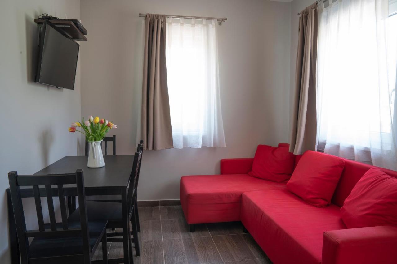 Tulipán Apartman Eger Exterior foto